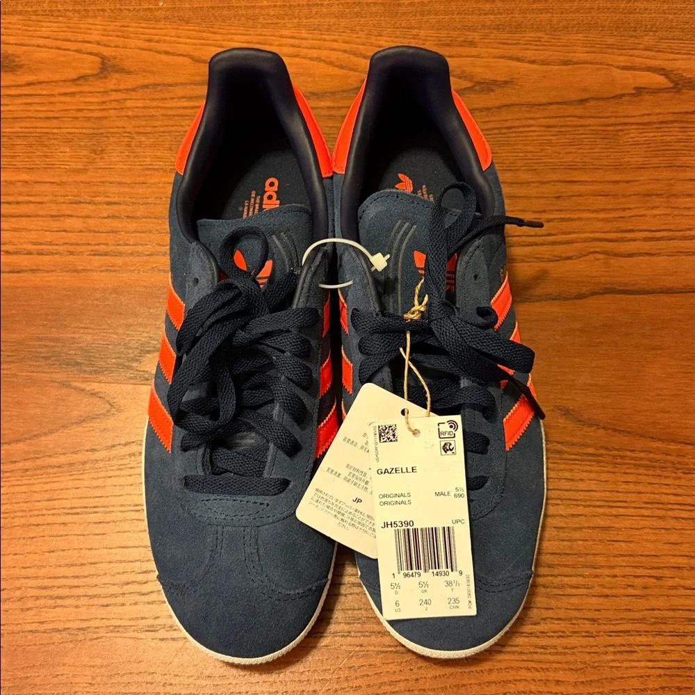 NWT Adidas Originals Gazelle Shoes - Picture 2 of 7